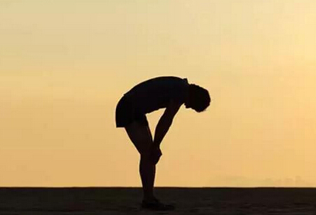 某某創(chuàng)業(yè)失?。喊偃f元買來的六點經(jīng)驗！(圖1)